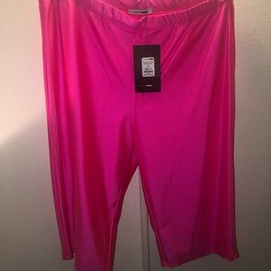 Hot pink neon biker short